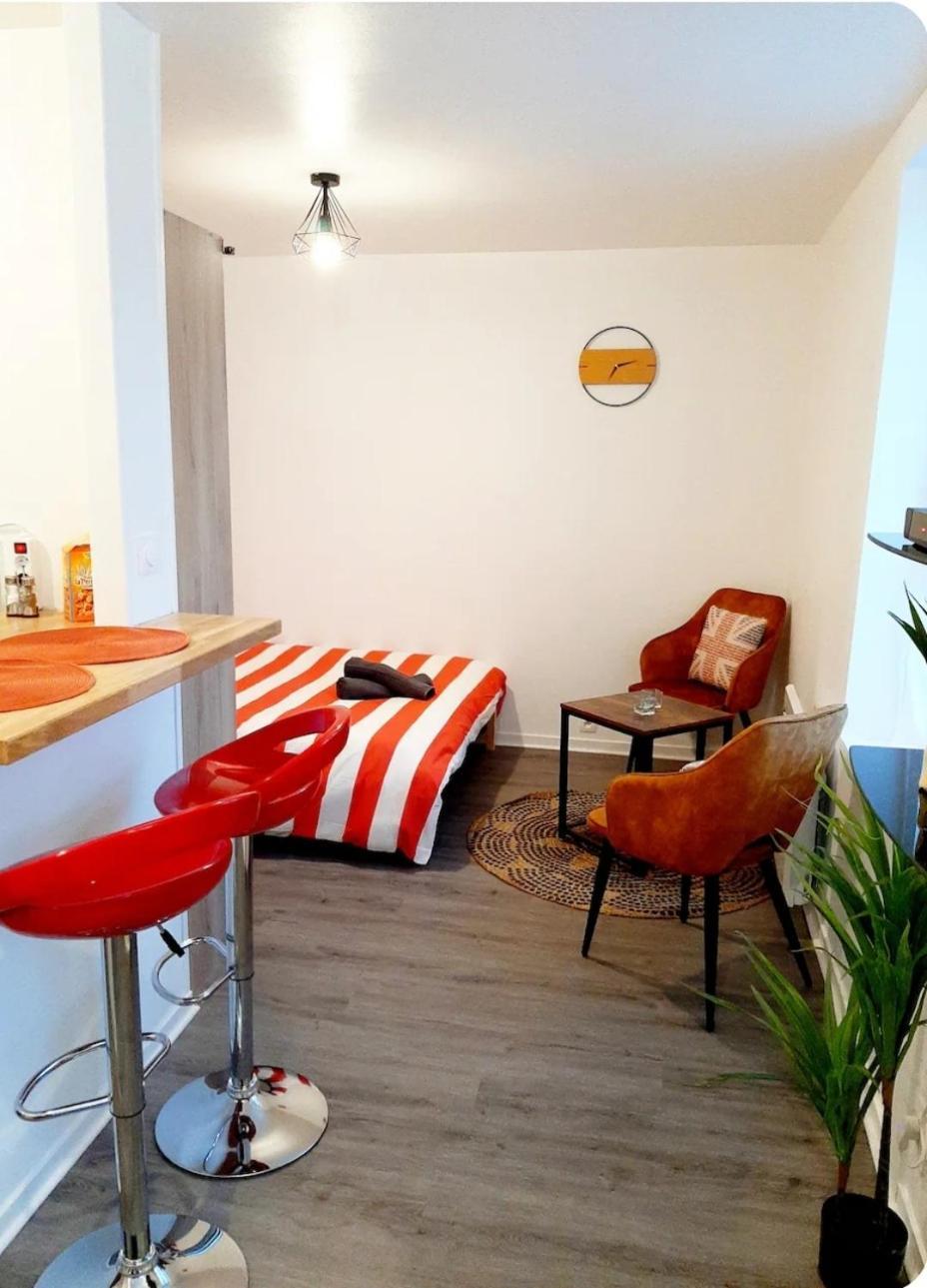 Le Petit Cocon Bleu Apartment Flers  Exterior photo